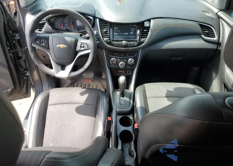 2017 Chevrolet Trax 1Lt z USA, uszkodzony, nr VIN KL7CJPSB3HB104531